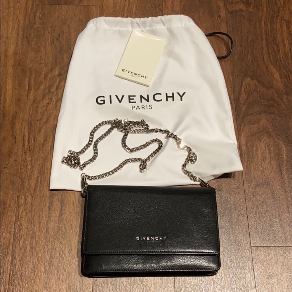 Givenchy Pandora chain wallet in goatskin - black